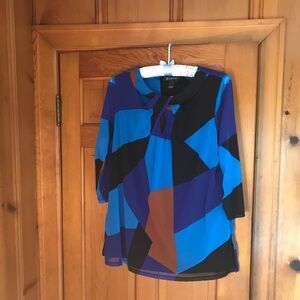 INC INTERNATIONAL CONCEPTS WOMAN long sleeve blouse, size 1X.